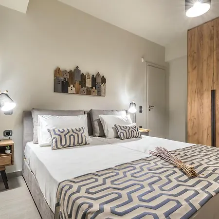 Pasithea Elegant Villa *