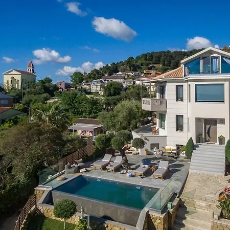 Villa Pasithea Elegant *